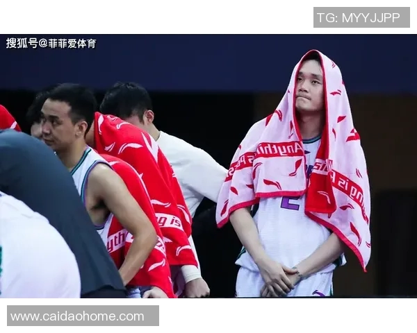 辽宁男篮胜广东纵贯线:丁彦雨航发威,击败对手夺得关键胜利 辽宁男篮胜广东纵贯线:丁彦雨航发威,击败对手夺得关键胜利