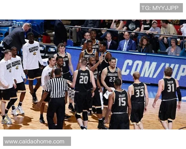 勇士队再度击败骑士队，取得连胜！霸主地位再巩固