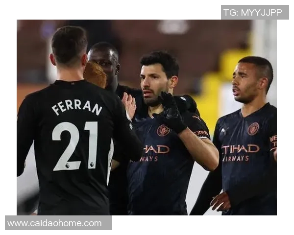 西班牙人主帅：不排除引进阿圭罗，为球队进攻线提升