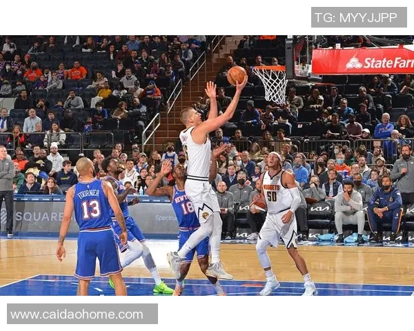 约基奇31+10助掘金轻取尼克斯，展示MVP级别统治力